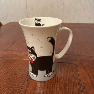 Kibitz Carlo the Cat Design Ceramic Mug 6” tall